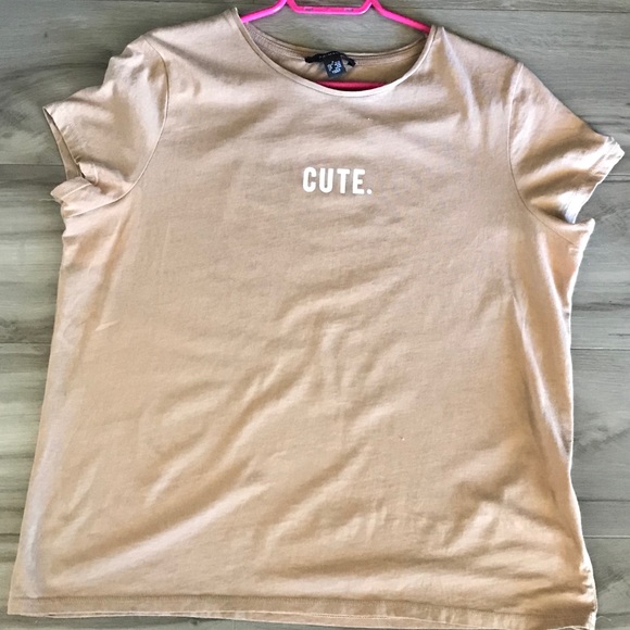 ‘cute.’ Letter print graphic t-shirt - Picture 1 of 2